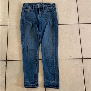 Universal Thread Medium/Dark Wash Jeans